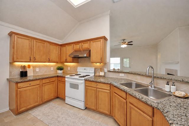 16615 Great Oaks Glen Drive, Houston, TX 77083