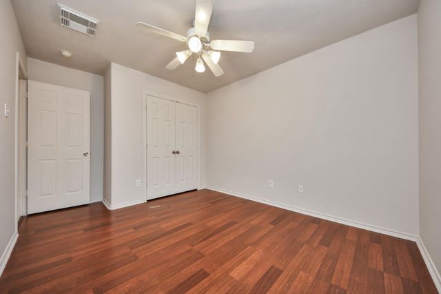 16615 Great Oaks Glen Drive, Houston, TX 77083