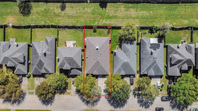 16615 Great Oaks Glen Drive, Houston, TX 77083