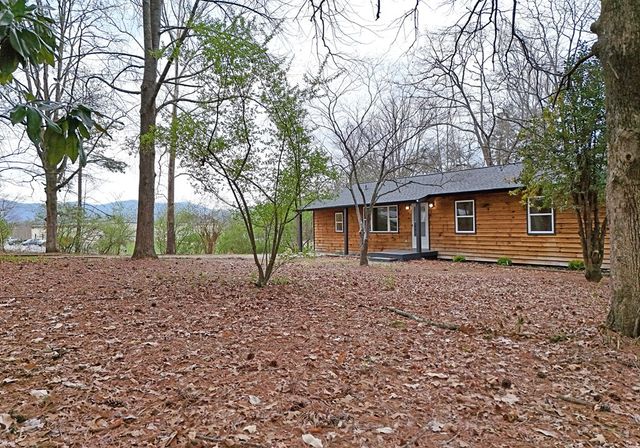 21 River Road Drive, Blairsville, GA 30512