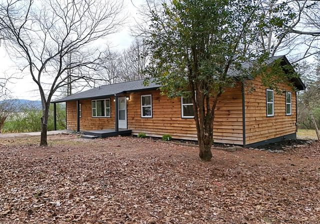 21 River Road Drive, Blairsville, GA 30512