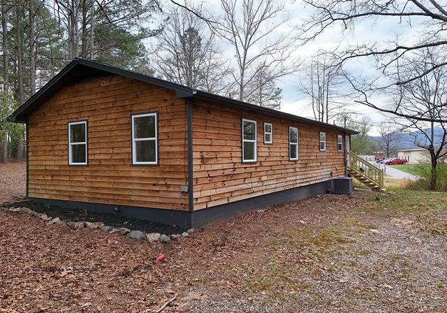 21 River Road Drive, Blairsville, GA 30512