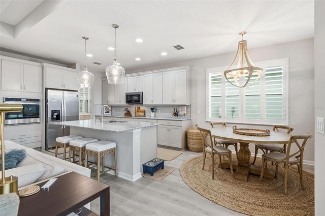 281 MARGARITAVILLE AVENUE, Daytona Beach, FL 32124