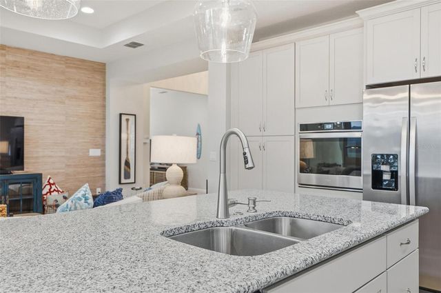 281 MARGARITAVILLE AVENUE, Daytona Beach, FL 32124