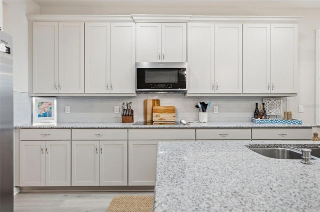 281 MARGARITAVILLE AVENUE, Daytona Beach, FL 32124