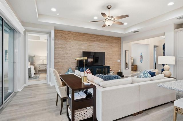 281 MARGARITAVILLE AVENUE, Daytona Beach, FL 32124