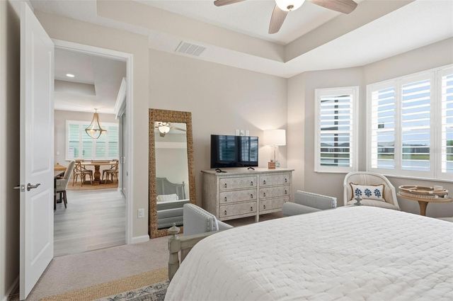 281 MARGARITAVILLE AVENUE, Daytona Beach, FL 32124