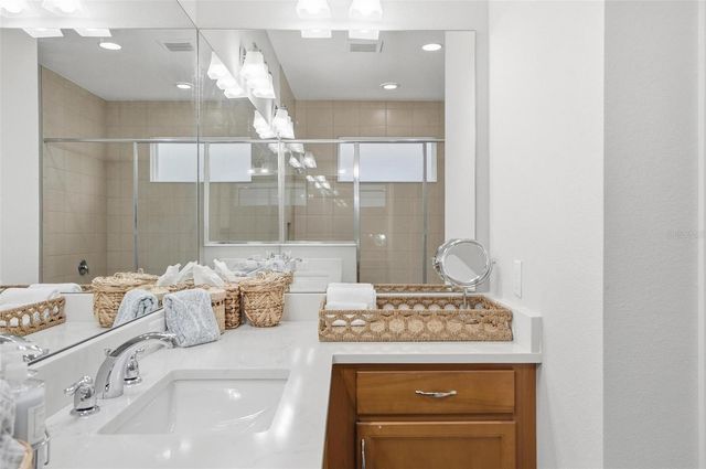 281 MARGARITAVILLE AVENUE, Daytona Beach, FL 32124