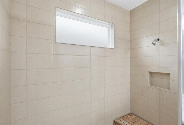 281 MARGARITAVILLE AVENUE, Daytona Beach, FL 32124