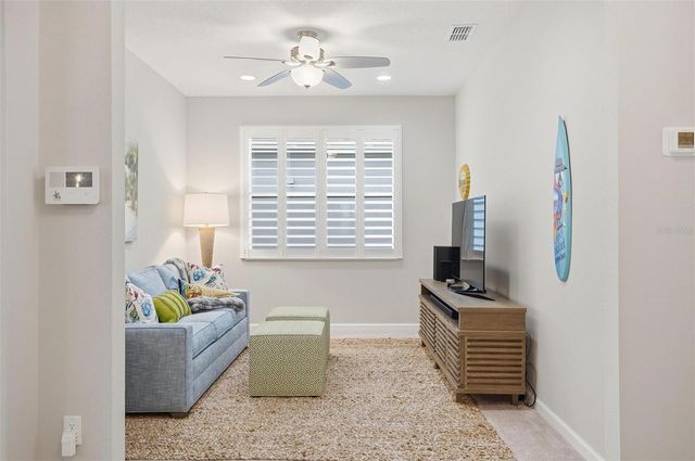 281 MARGARITAVILLE AVENUE, Daytona Beach, FL 32124