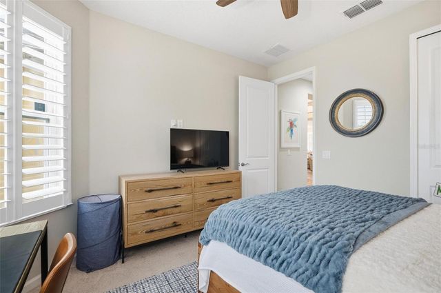 281 MARGARITAVILLE AVENUE, Daytona Beach, FL 32124