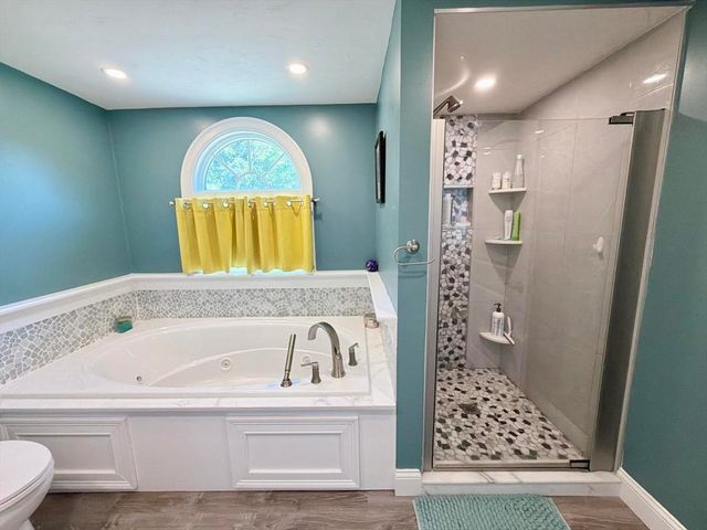 12 Ox Bow Rd., Falmouth, MA 02536