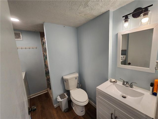 2952 N Dekalb Drive E, Atlanta, GA 30340