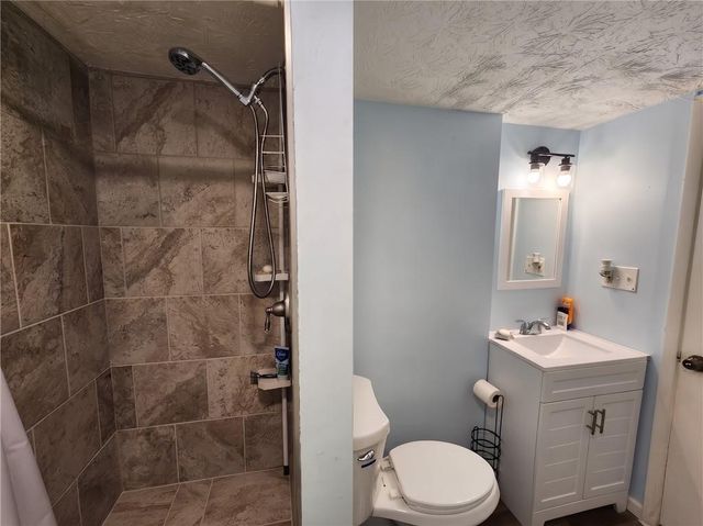 2952 N Dekalb Drive E, Atlanta, GA 30340
