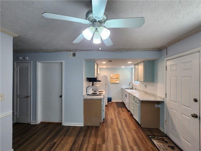 2952 N Dekalb Drive E, Atlanta, GA 30340