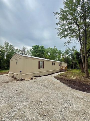 2924 Dune Road, Odessa, MO 64076