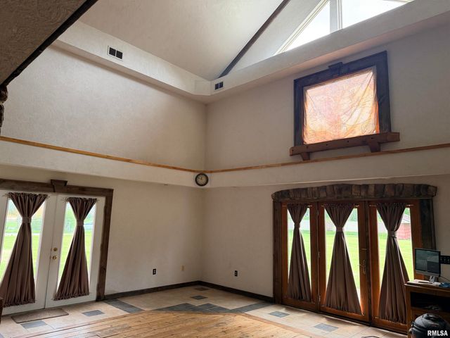 3302 E CEDAR HILLS Drive, Chillicothe, IL 61523
