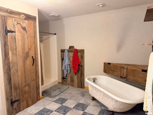 3302 E CEDAR HILLS Drive, Chillicothe, IL 61523