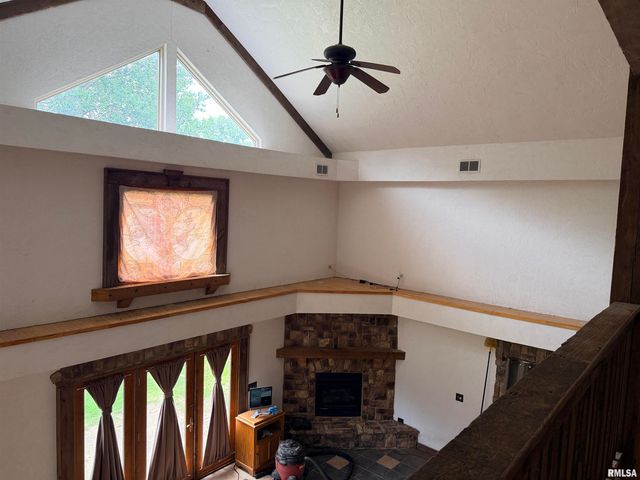 3302 E CEDAR HILLS Drive, Chillicothe, IL 61523