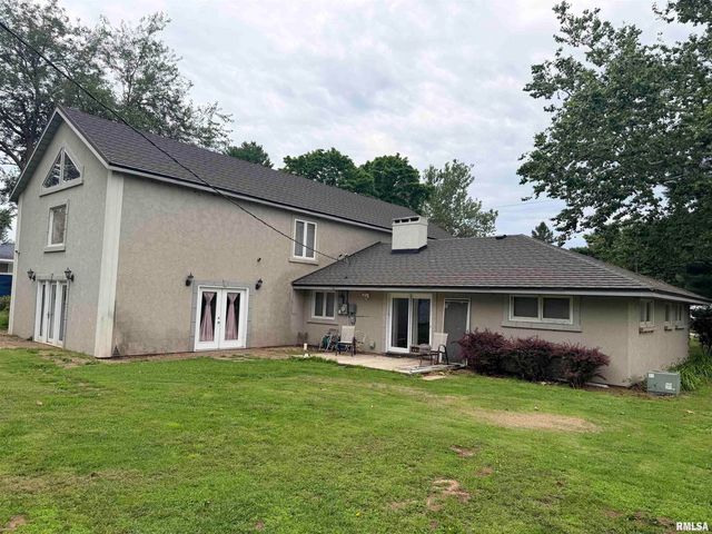 3302 E CEDAR HILLS Drive, Chillicothe, IL 61523