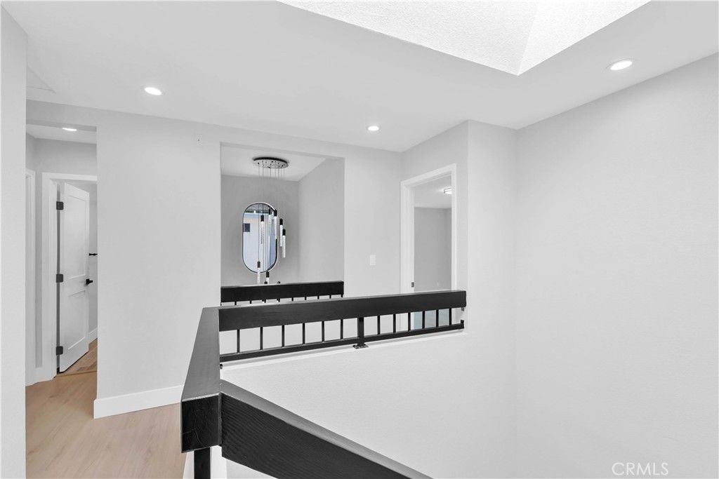 Image 17 of property listing at 2117 Grant Avenue 1, Redondo Beach, CA 90278