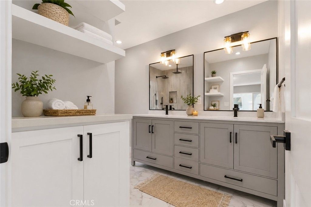 Image 29 of property listing at 2117 Grant Avenue 1, Redondo Beach, CA 90278