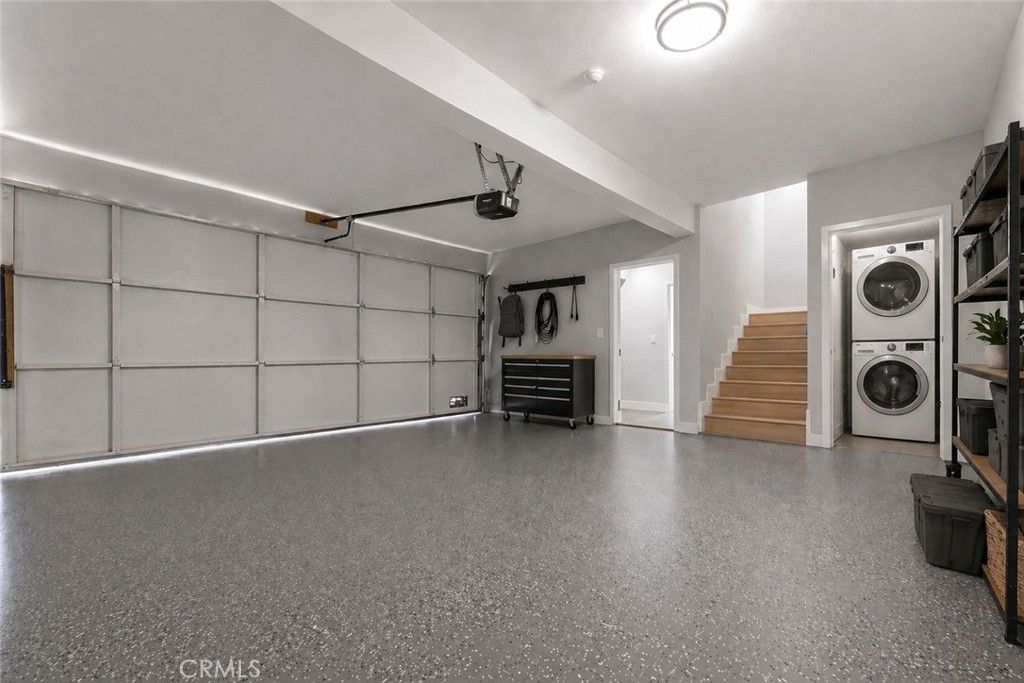 Image 32 of property listing at 2117 Grant Avenue 1, Redondo Beach, CA 90278