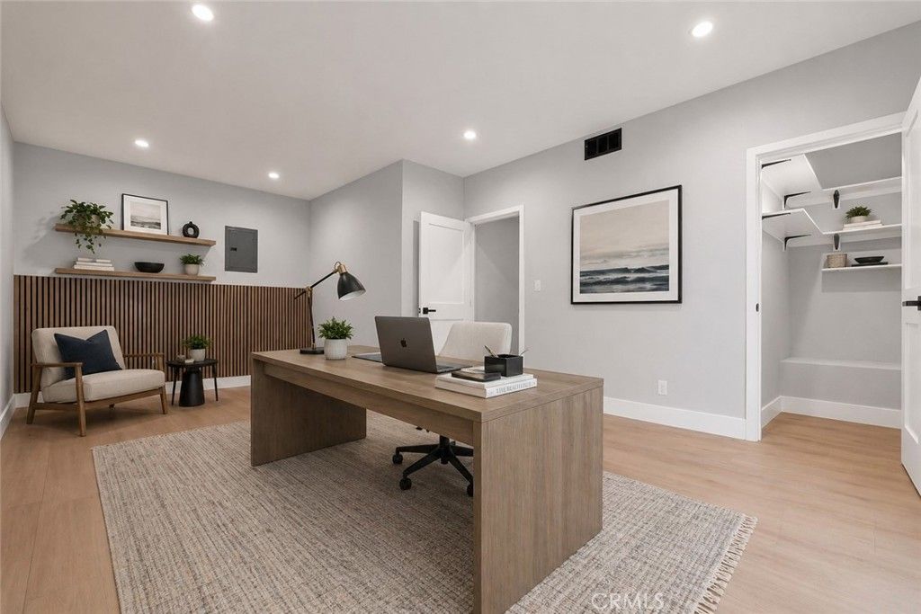 Image 34 of property listing at 2117 Grant Avenue 1, Redondo Beach, CA 90278
