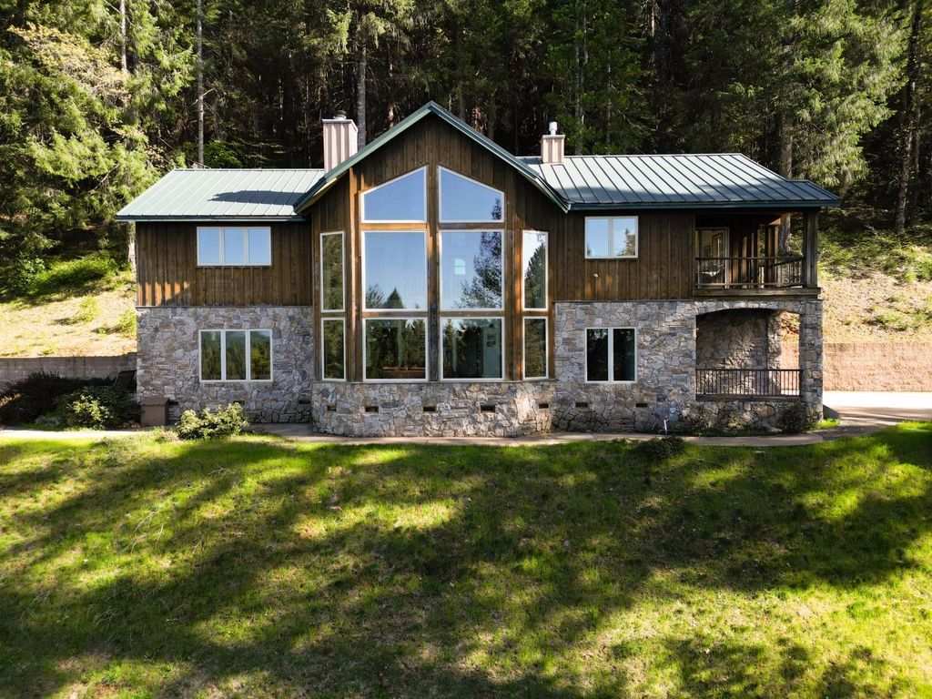 11352 Caroline Ln, Nevada City, CA 95959