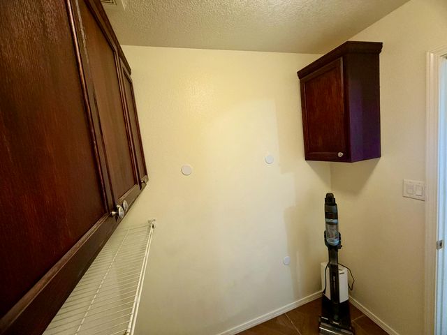 10909 Dream Weaver Drive NW, Albuquerque, NM 87114