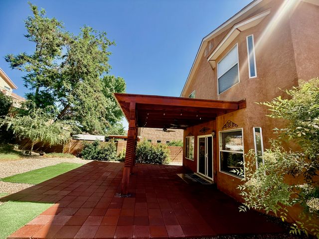 10909 Dream Weaver Drive NW, Albuquerque, NM 87114