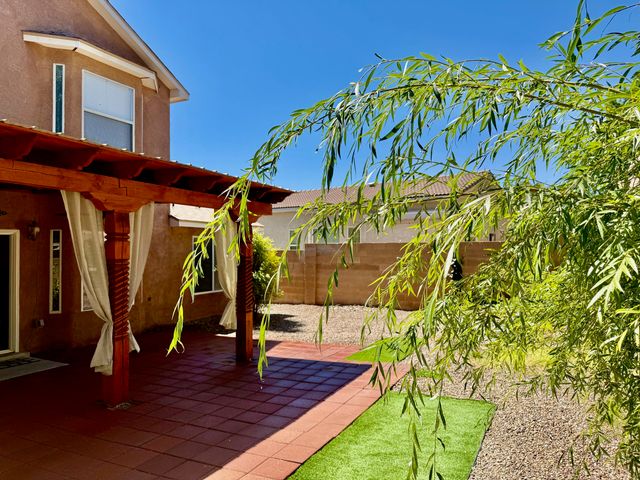 10909 Dream Weaver Drive NW, Albuquerque, NM 87114