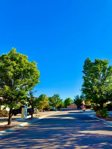 10909 Dream Weaver Drive NW, Albuquerque, NM 87114