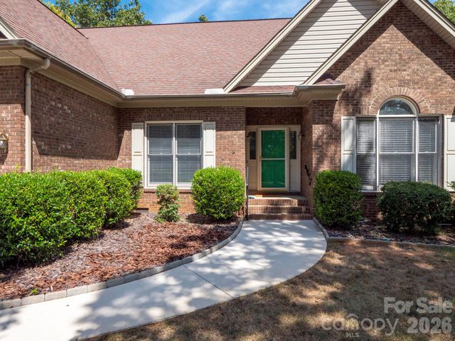 1137 Millwright Lane, Matthews, NC 28104