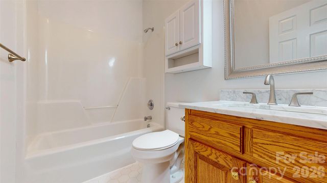 1137 Millwright Lane, Matthews, NC 28104