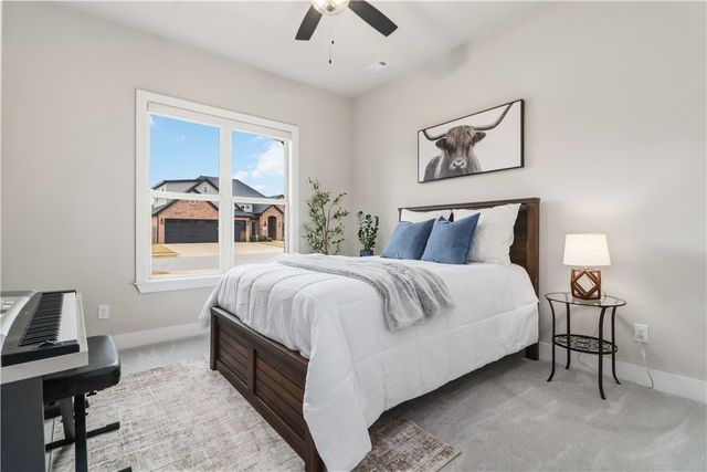 1504 Ridgeline Avenue, Lowell, AR 72745