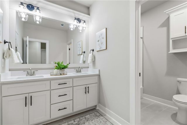 1504 Ridgeline Avenue, Lowell, AR 72745