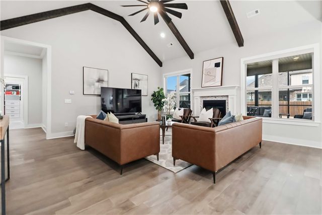 1504 Ridgeline Avenue, Lowell, AR 72745