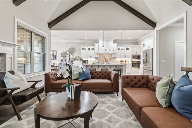 1504 Ridgeline Avenue, Lowell, AR 72745