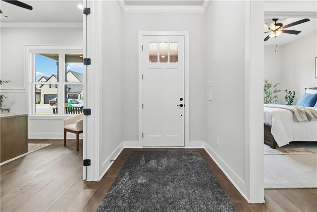 1504 Ridgeline Avenue, Lowell, AR 72745