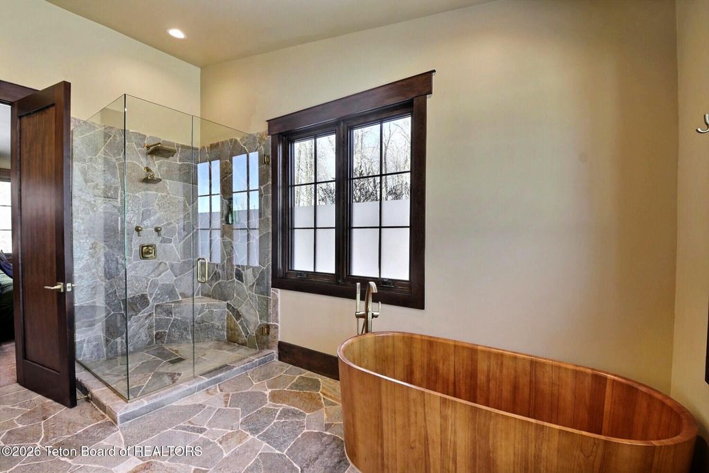 9802 HIDDENWATERS Lane, Victor, ID 83455 photo 12