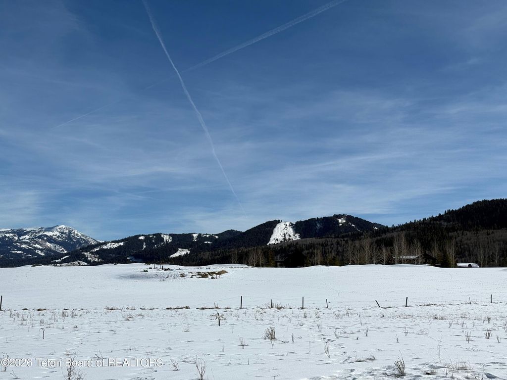 9802 HIDDENWATERS Lane, Victor, ID 83455 photo 27