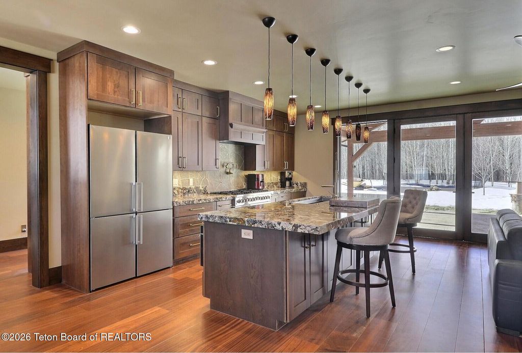 9802 HIDDENWATERS Lane, Victor, ID 83455 photo 3