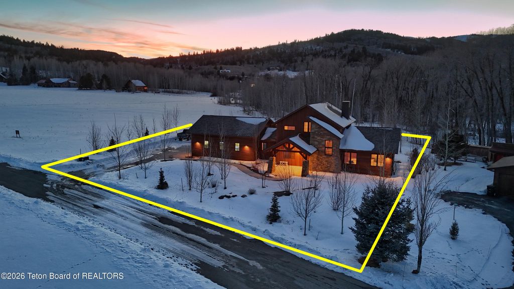 9802 HIDDENWATERS Lane, Victor, ID 83455 photo 36