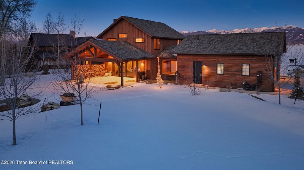 9802 HIDDENWATERS Lane, Victor, ID 83455 photo 41