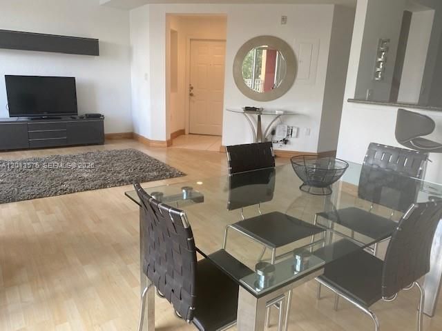 11001 NW 83rd St 204, Doral, FL 33178