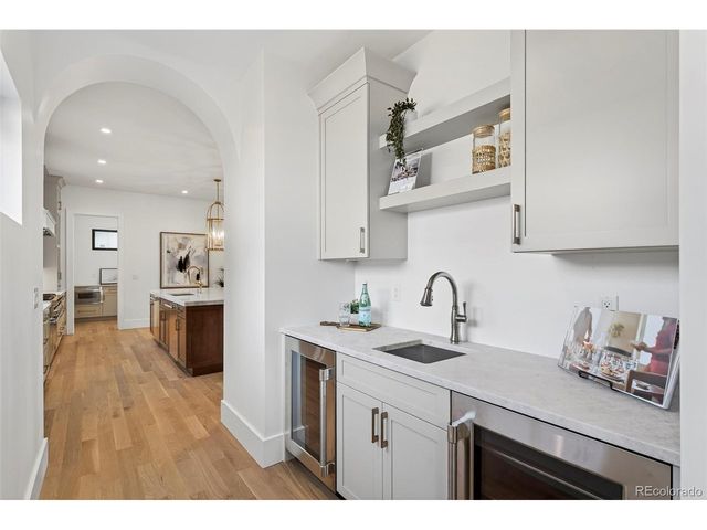 2045 S Cook St, Denver, CO 80210