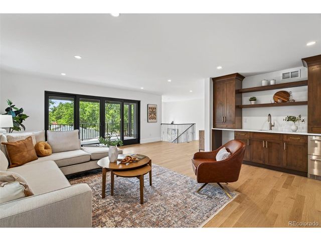 2045 S Cook St, Denver, CO 80210