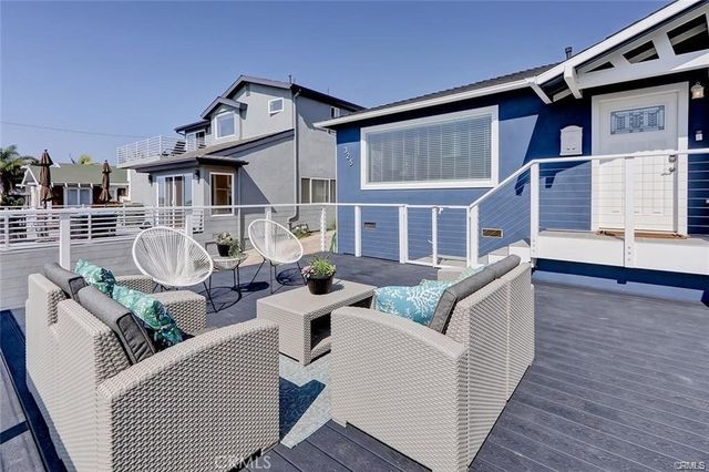 325 Avenue G, Redondo Beach, CA 90277