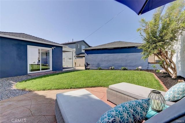 325 Avenue G, Redondo Beach, CA 90277
